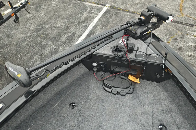 Slide: The Image of 2026 Tracker Targa V-19 WT boat with Minn Kota trolling motor on deck. - 33