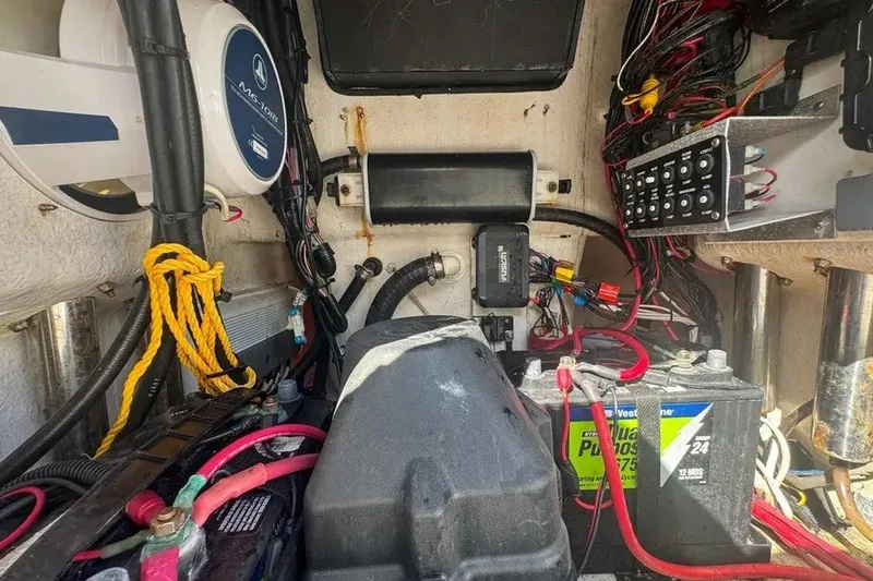 Slide: The Image of 2018 Blue Wave 2400 PureBay boat electrical system with battery and wiring components. - 65