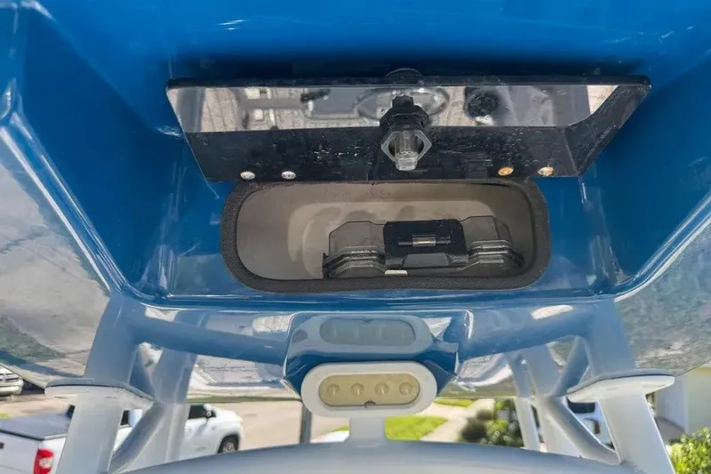 Slide: The Image of 2018 Blue Wave 2400 PureBay boat underside view with mounted equipment. - 43