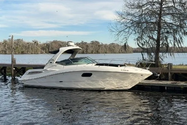 The Image of Sea Ray Sundancer 350 2012 - undefined