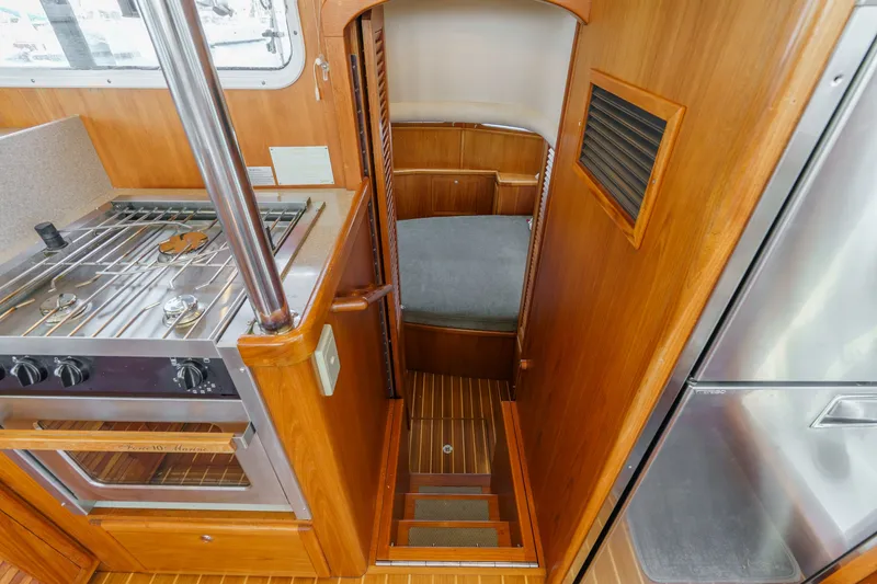 Slide: The Image of Pacific Seacraft 38T Fast Trawler 2003 - 38