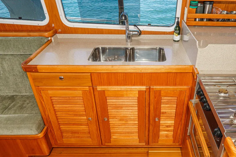 Slide: The Image of Pacific Seacraft 38T Fast Trawler 2003 - 29