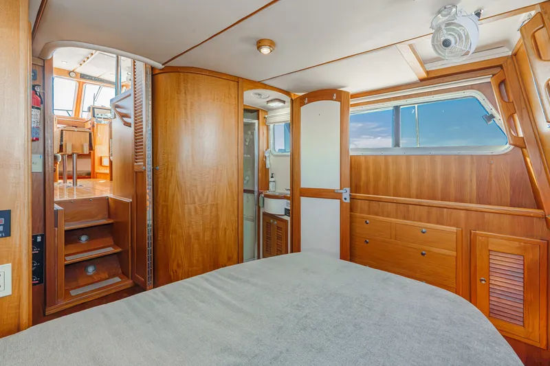 Slide: The Image of Pacific Seacraft 38T Fast Trawler 2003 - 45