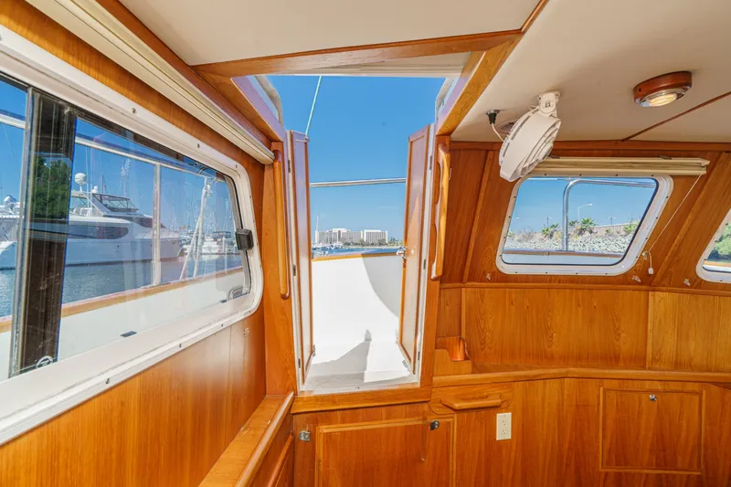 Slide: The Image of Pacific Seacraft 38T Fast Trawler 2003 - 41