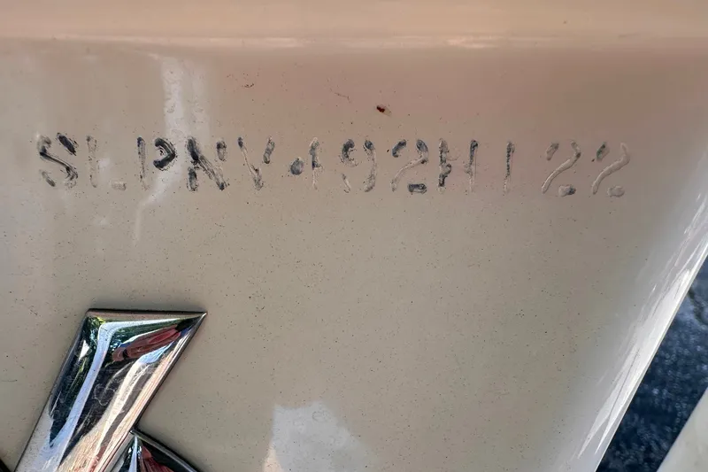 Slide: The Image of Hull identification number on Ocean Scout Sport 177, 2022 model. - 20