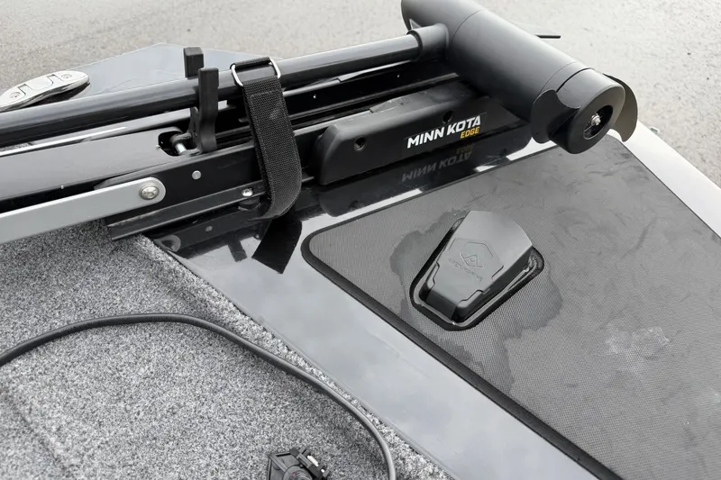 Slide: The Image of 2025 Tracker Bass Tracker Classic XL with Minn Kota Edge trolling motor detail. - 13