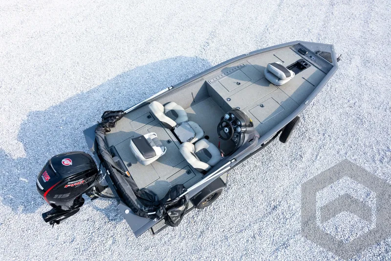 Slide: The Image of 2019 Tracker Pro Team 190 TX fishing boat with Mercury 115 engine, aerial view. - 32