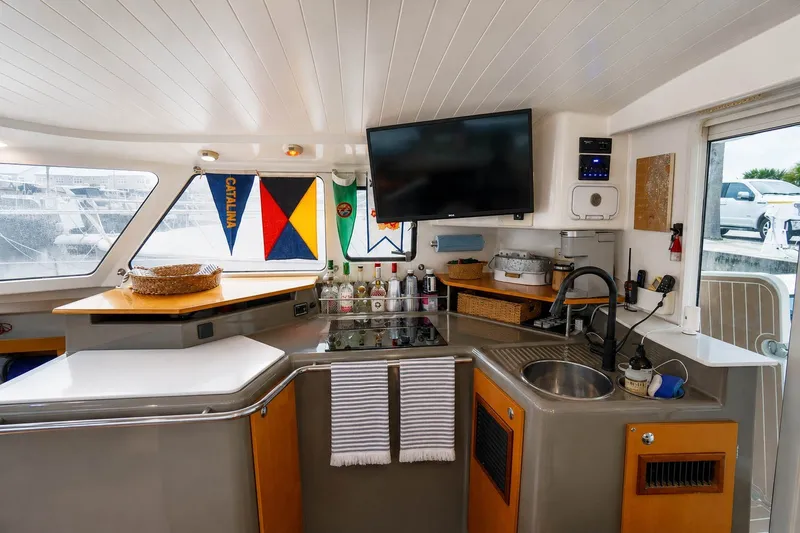 Slide: The Image of Interior of 2006 Fountaine Pajot Highland 35 Pilot yacht kitchen area. - 19