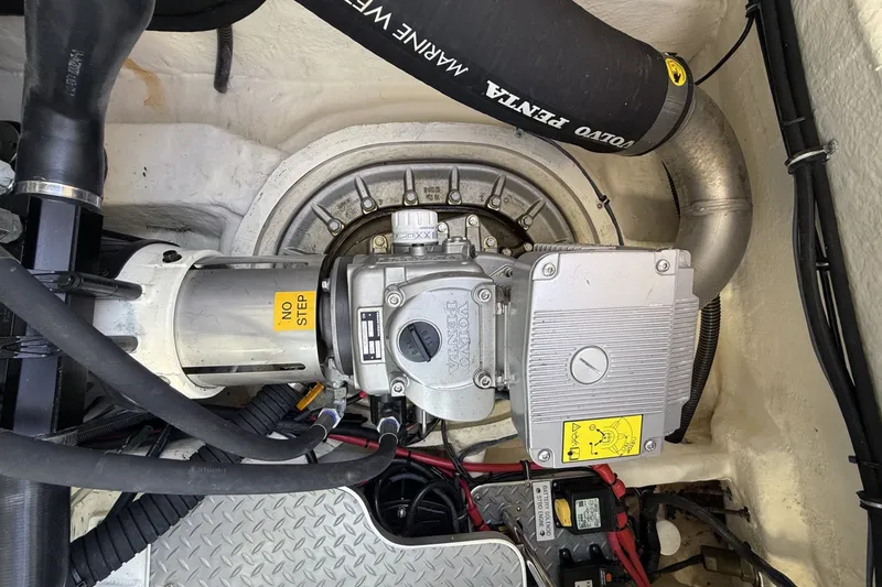 Slide: The Image of Engine compartment of a 2016 Formula 40 Performance Cruiser with Volvo Penta components. - 38