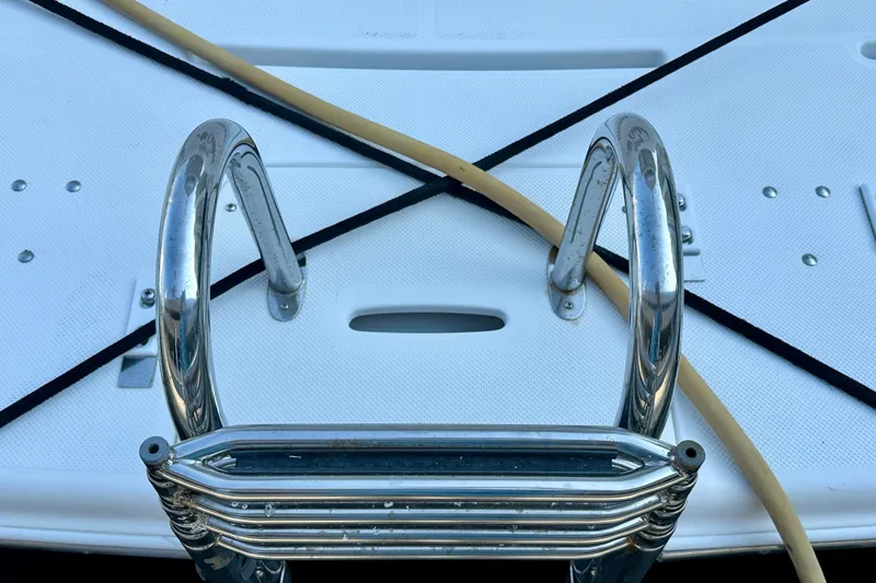 Slide: The Image of Stainless steel ladder on 2007 Meridian 411 Sedan boat deck. - 24