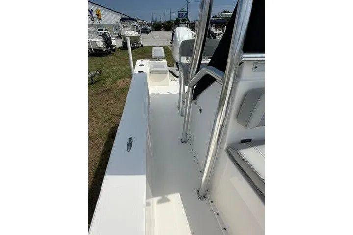 Slide: The Image of 2024 KenCraft 2460 Bayrider boat deck, featuring sleek design and modern amenities. - 17
