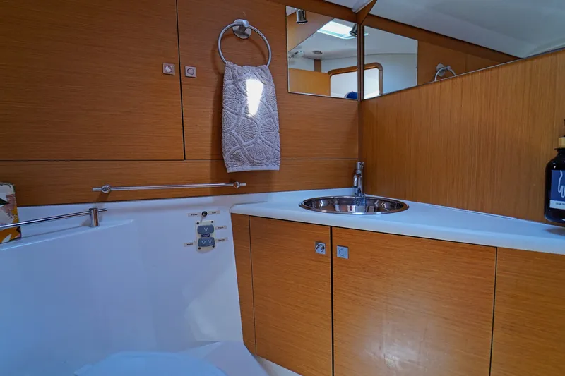 Slide: The Image of Luxurious bathroom interior of 2011 Jeanneau Sun Odyssey 50 DS yacht. - 31