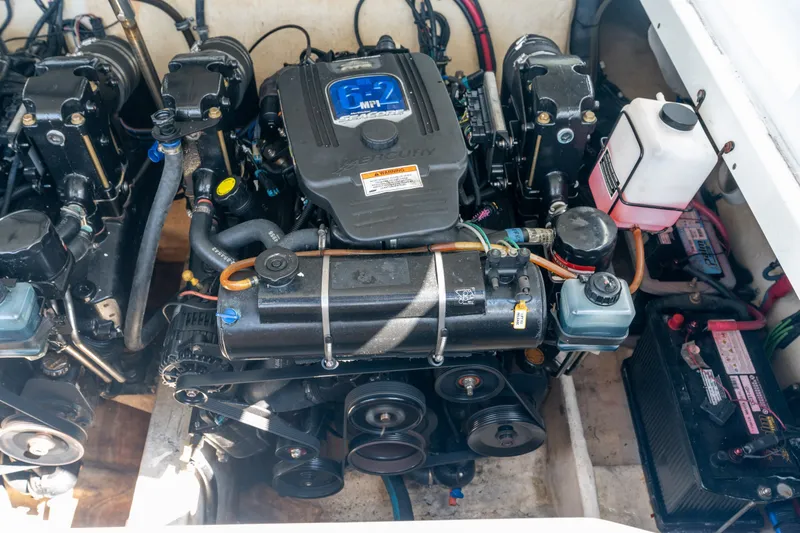 Slide: The Image of Engine compartment of a 2008 Formula 310 Bowrider with Mercury 6.2 MPI engine. - 44