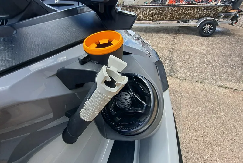 Slide: The Image of Close-up of a 2022 Sea-Doo FISH PRO TROPHY 170 featuring a fishing rod holder. - 15
