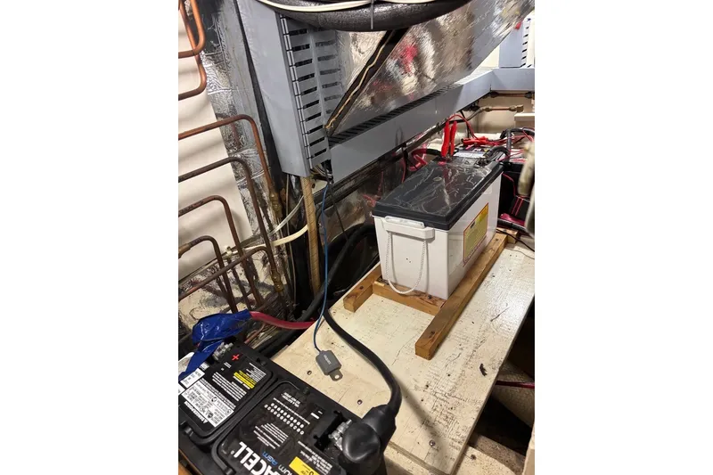 Slide: The Image of Battery setup in a 1988 Hans Christian Independence 45 yacht engine room. - 21