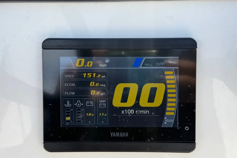 Slide: The Image of Yamaha display on 2022 Hewes Redfisher 16 showing fuel and speed metrics. - 20