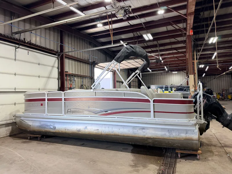 Slide: The Image of Premier 221 Gemini Fish n Cruise & 50HP Mercury 4Stroke 2014 - 51