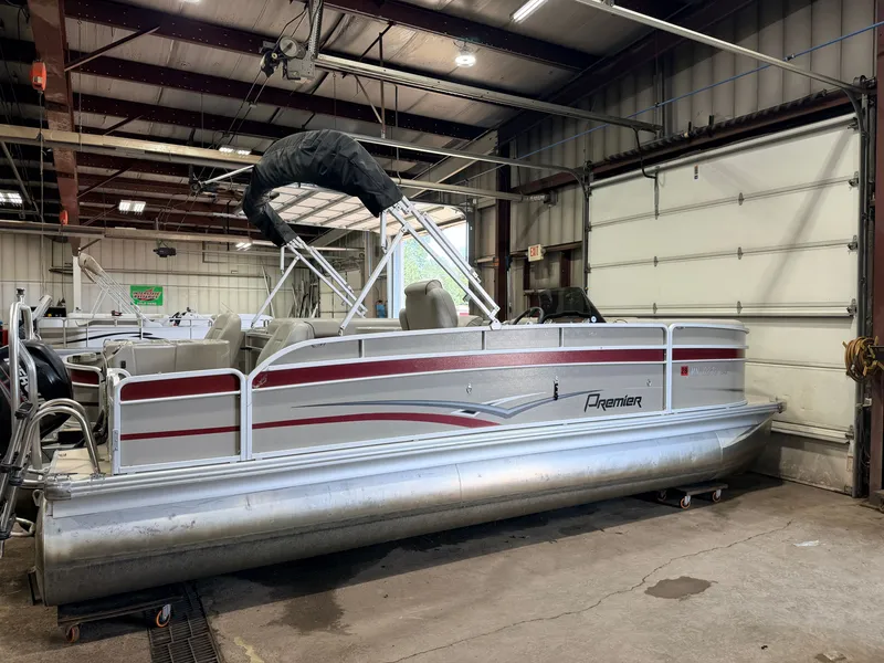Slide: The Image of Premier 221 Gemini Fish n Cruise & 50HP Mercury 4Stroke 2014 - 57