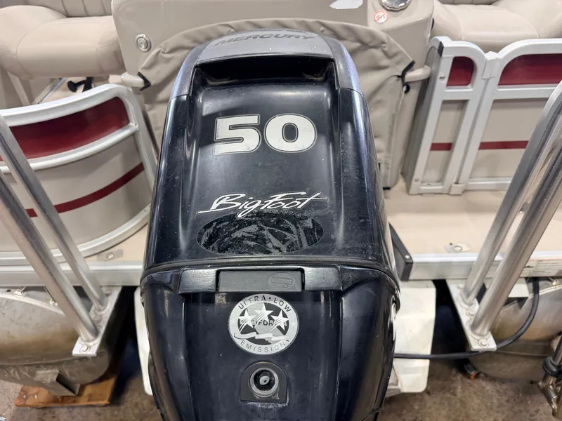 Slide: The Image of Premier 221 Gemini Fish n Cruise & 50HP Mercury 4Stroke 2014 - 61