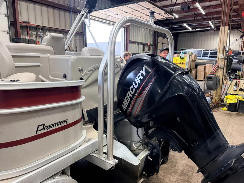 Slide: The Image of Premier 221 Gemini Fish n Cruise & 50HP Mercury 4Stroke 2014 - 62