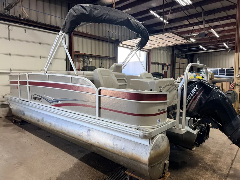 Slide: The Image of Premier 221 Gemini Fish n Cruise & 50HP Mercury 4Stroke 2014 - 53