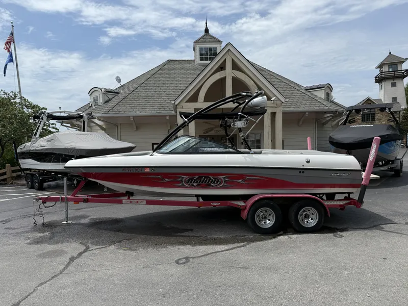 The Image of Malibu 21 vRide 2005 - 1