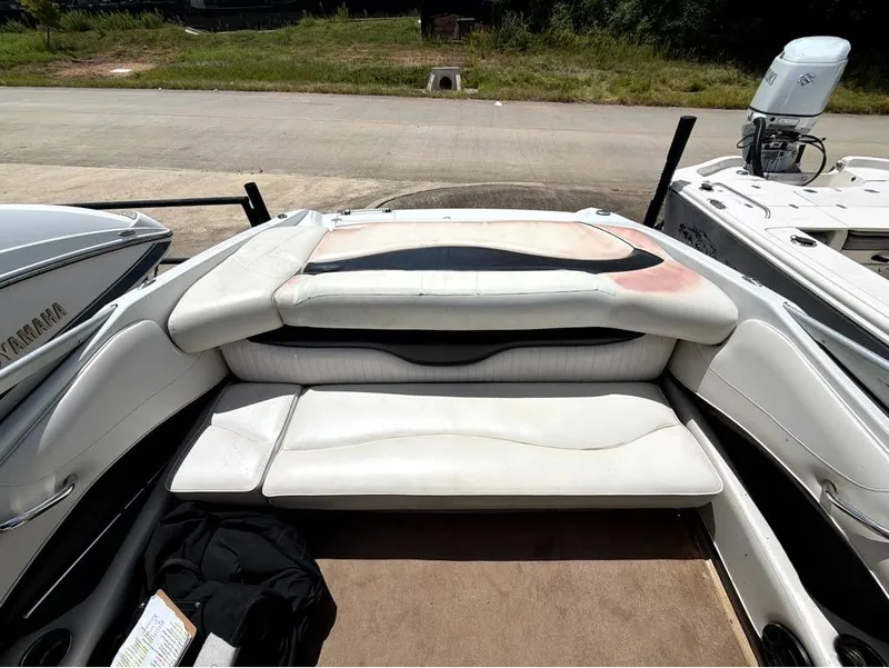 Slide: The Image of Crownline Boats 21 SS 2011 - 7
