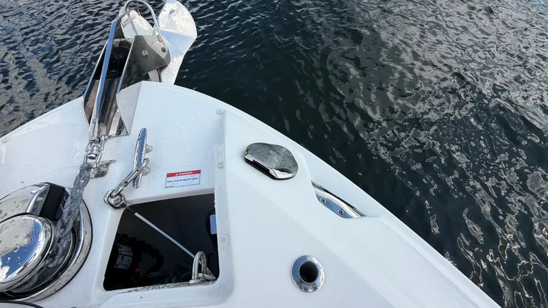 Slide: The Image of Sea Ray 280 SLX OB 2024 - 40