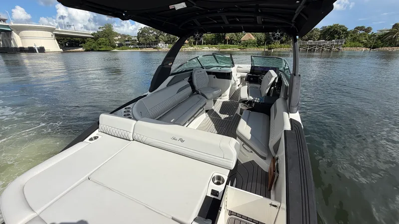 Slide: The Image of Sea Ray 280 SLX OB 2024 - 20