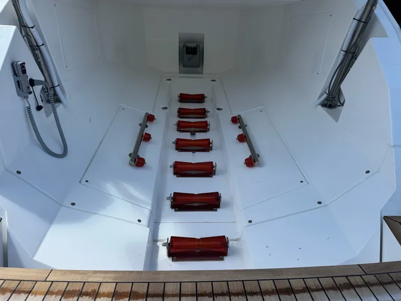 Slide: The Image of Tender Garage - 78