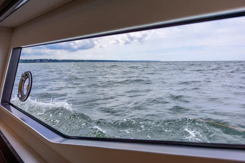 Slide: The Image of Hull Window Master - 61