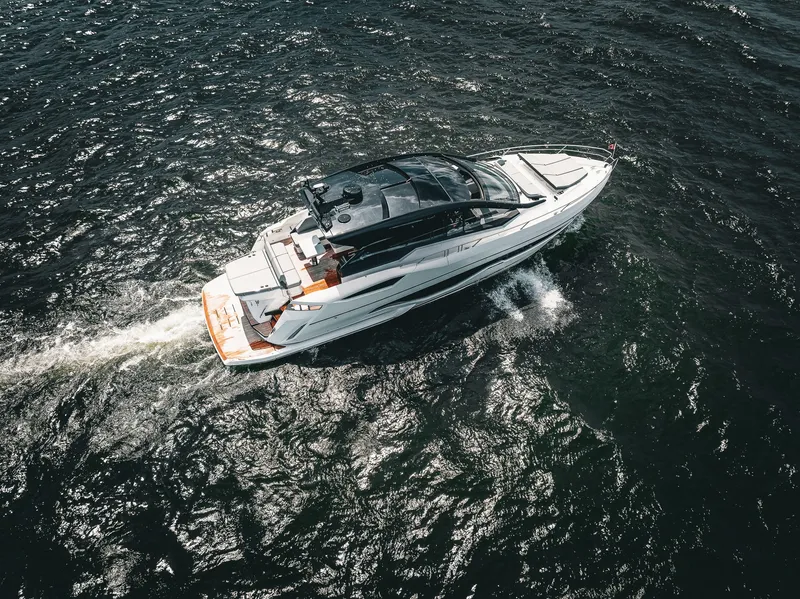 Slide: The Image of Starboard Running Profile - 12