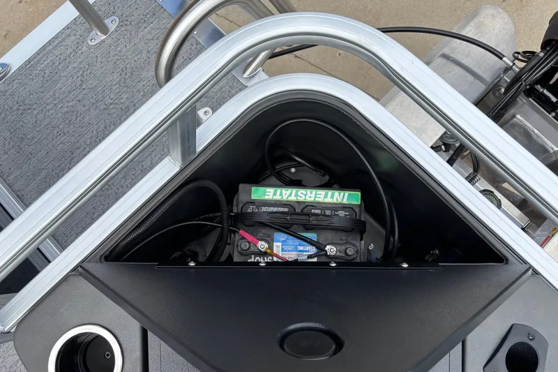 Slide: The Image of Battery compartment of 2027 Sun Tracker Bass Buggy 18 DLX pontoon boat. - 14