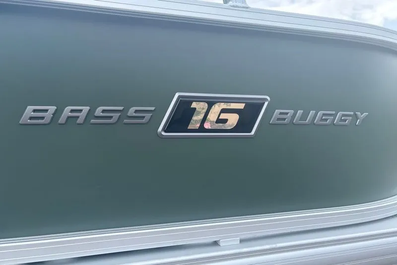 Slide: The Image of 2027 Sun Tracker Bass Buggy 16 XL Select logo on boat exterior. - 15