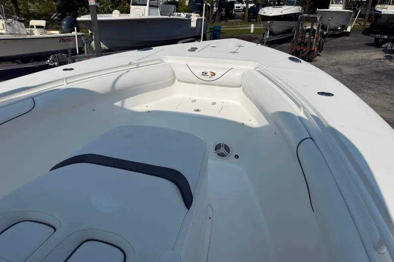Slide: The Image of 2015 Sea Hunt Gamefish 30CB boat interior, featuring spacious seating and sleek design. - 4