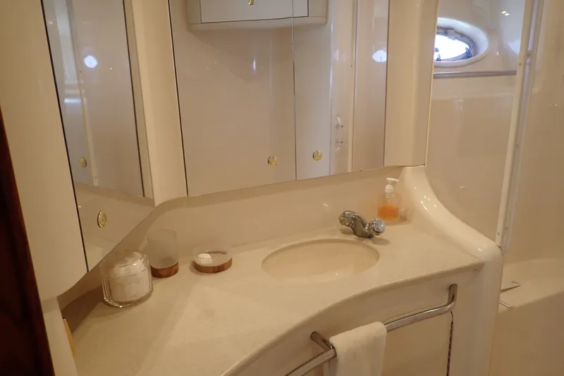 Slide: The Image of Luxurious bathroom interior of 1998 Sea Ray 480 Sedan Bridge yacht. - 35
