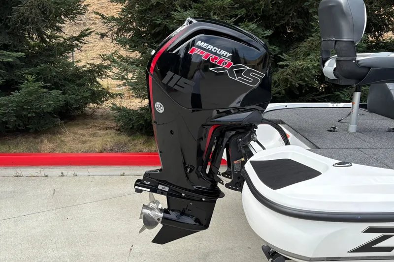 Slide: The Image of Outboard motor on a 2027 Nitro Z17 boat, featuring Mercury Pro XS 115 engine. - 9