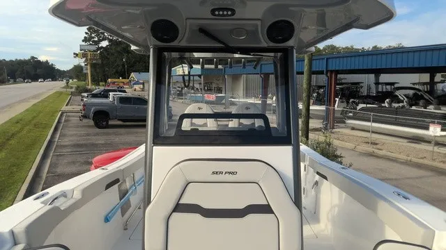 Slide: The Image of Sea Pro 262 Offshore DLX 2027 - 12