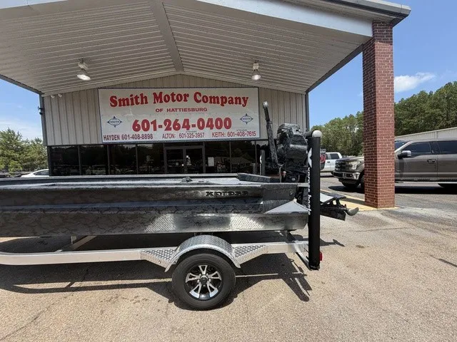 Slide: The Image of Xpress Bayou 180CC 2027 - 2