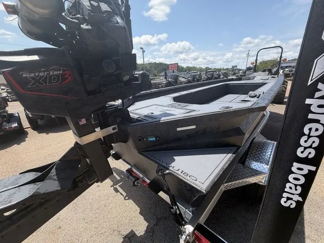 Slide: The Image of Xpress Bayou 180CC 2027 - 7