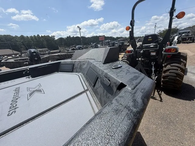Slide: The Image of Xpress Bayou 180CC 2027 - 13