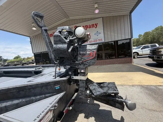 Slide: The Image of Xpress Bayou 180CC 2027 - 4