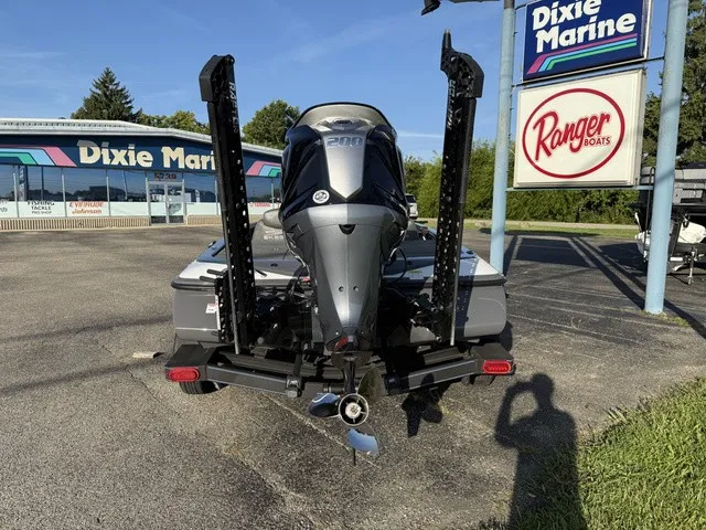 Slide: The Image of Skeeter ZX 200 2025 - 10