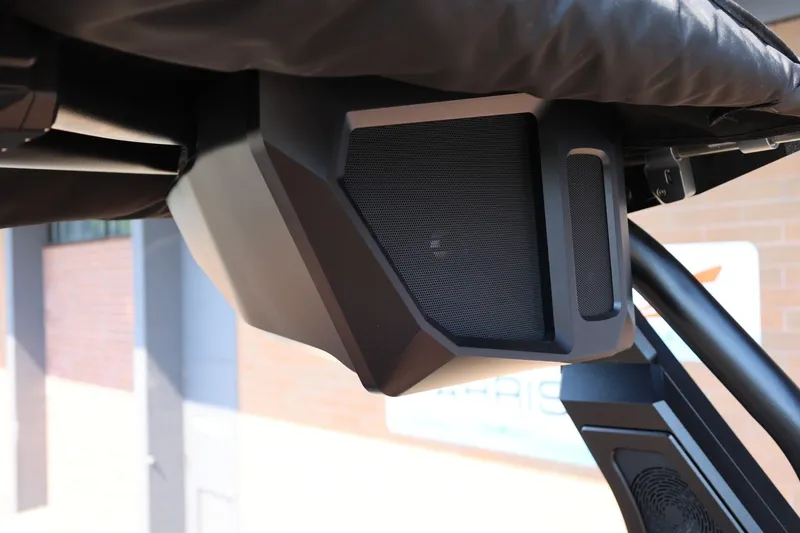 Slide: The Image of Supra SL 550 2026 - 80