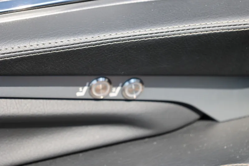 Slide: The Image of Supra SL 550 2026 - 75