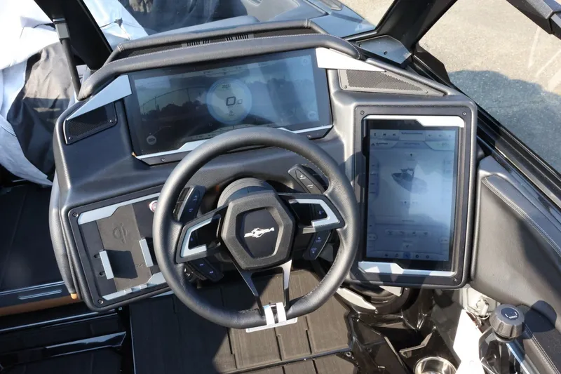 Slide: The Image of Supra SL 550 2026 - 85