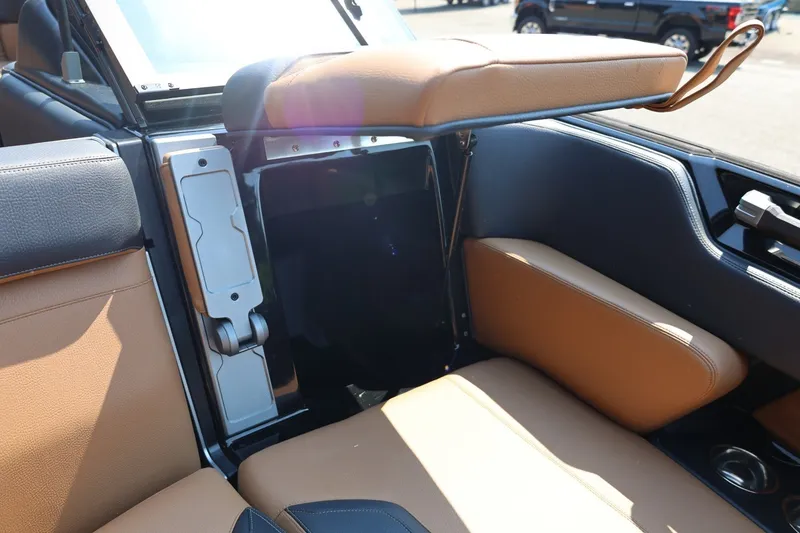 Slide: The Image of Supra SL 550 2026 - 65