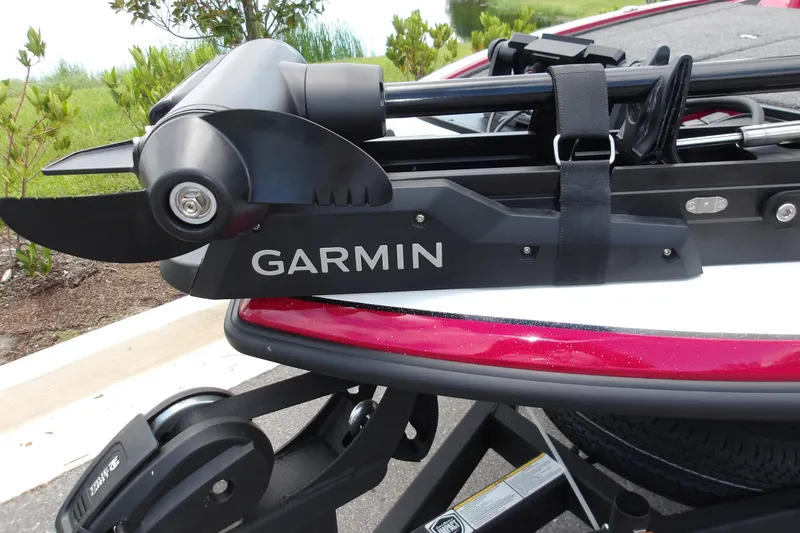 Slide: The Image of Garmin trolling motor on Nitro Z18 XL Pro 2027 boat, close-up view. - 15