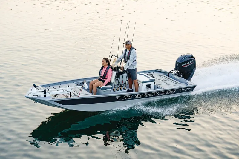 Slide: The Image of Tracker Bass Tracker Classic CC 2027 - 36