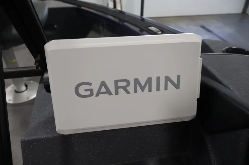 Slide: The Image of Garmin device on 2025 Tracker Targa 18 WT boat dashboard. - 25